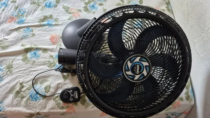 Ventilador Arno de Parede (220V)