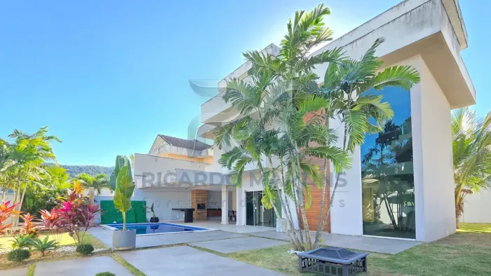 Imóvel para aluguel e venda possui 380 metros quadrados com 3 quartos