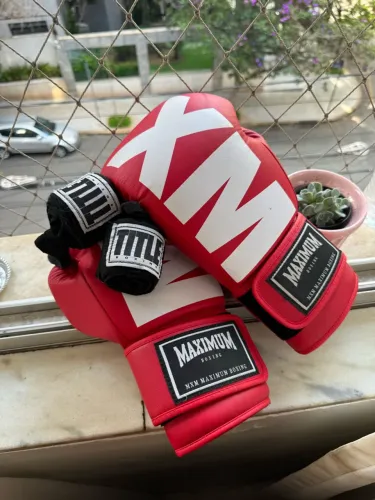Luva de Boxe Maximum + 5metros de bandagem