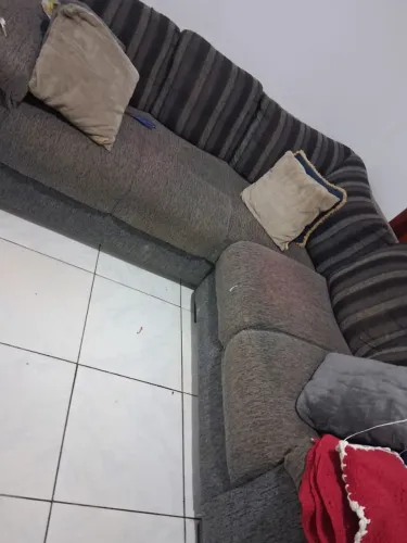Vende se sofá