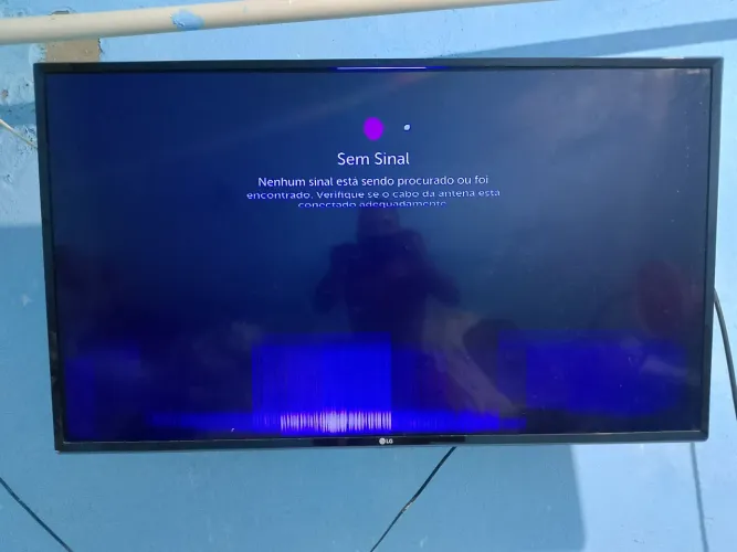 Televisão smart com defeito na tela o resto tudo funcionando 45 polegadas