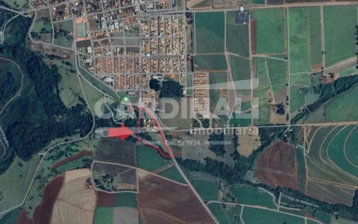 Oportunidade! Área urbana com excelente localização, próximo a rodovia.