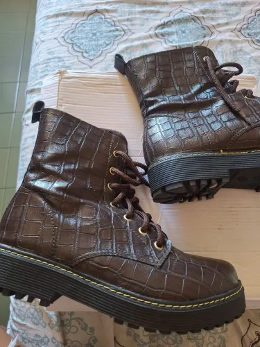 Vendo bota tratorada