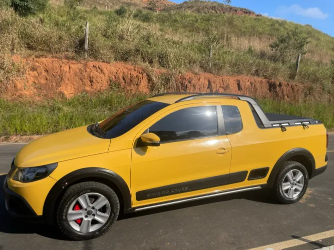 Volkswagen Saveiro Cross 1.6 MI Total Flex 8V CE 2013