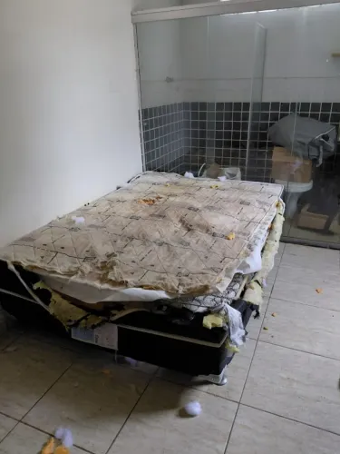 Doação cama casal