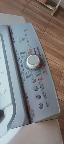 Máquina de lavar roupa Brastemp 11kg