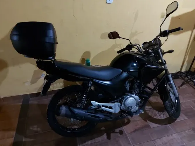 Yamaha Factor YBR 125 E - Preta - Gasolina