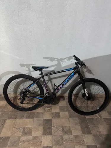 Bicicleta gtsm1