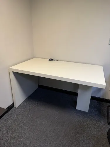 Mesa de Jantar laqueada