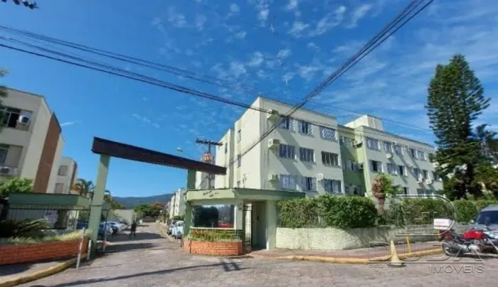Apartamento 3 dormitórios na Trindade
