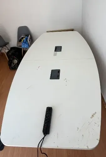 Mesa Grande para Escritório / Reuniões / Jogos (2,40m x 1,20m)
