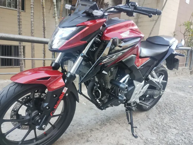 Cb Twister 300 2025 ABS 