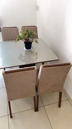 Conjunto Sala de Jantar Tampo de Vidro 4 Cadeiras Capri Madesa