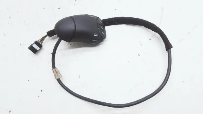 Botao Comando Volante Renault Symbol 1.6 2012/ 2013