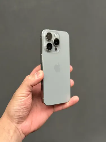 iPhone 15 Pro 128gb bateria 100% (só venda)