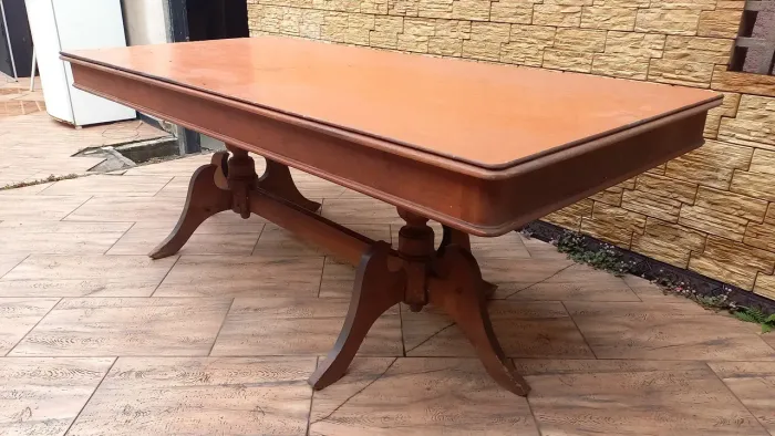 Entrego: Mesa de Jantar Antiga década 50 madeira maciça 2.20m X 1m