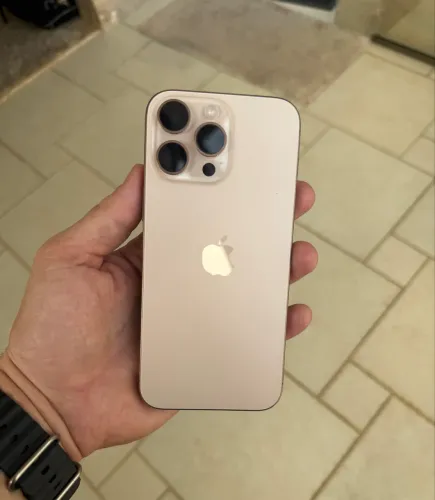 iPhone 16 Pro Max 256 - Titanium Desert