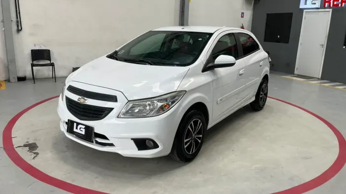 Chevrolet Onix Hatch LS 1.0 8V Flex Power Mec. 4P 2016