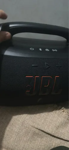 Bombox 4