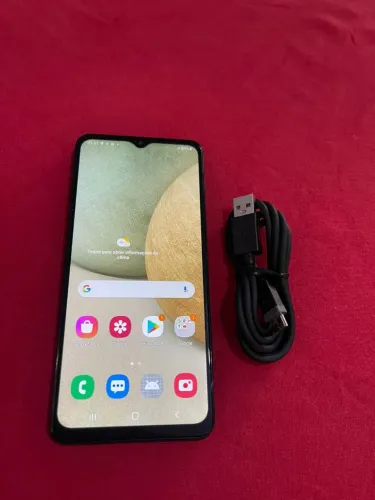 Samsung Galaxy A12