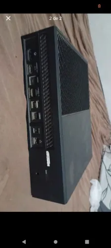 Xbox one slim 
