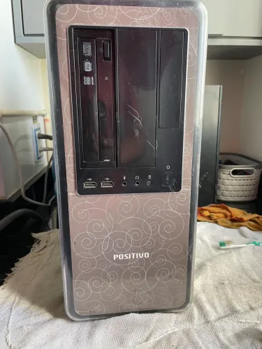 PC Positivo para retirada de peças