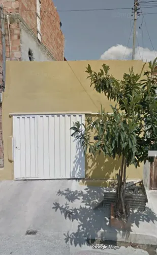 Casa em Ibirité, bairro Eldorado, 2 quartos, garagem coberta