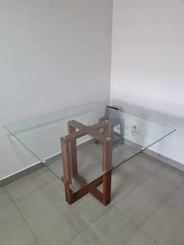 Mesa de Vidro