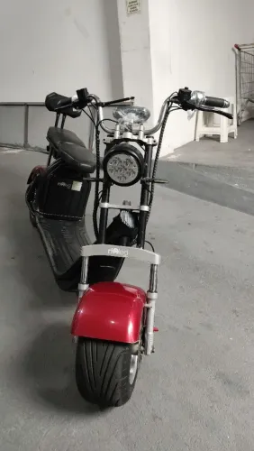 Scooter elétrica
