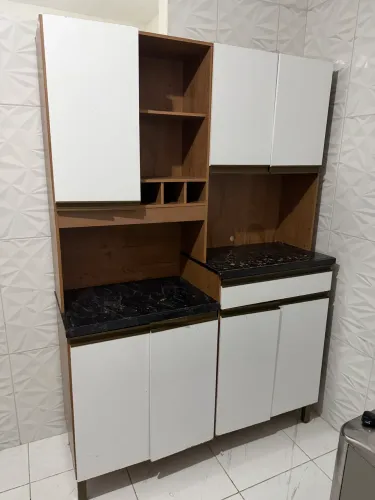 Armário de cozinha pra concertar