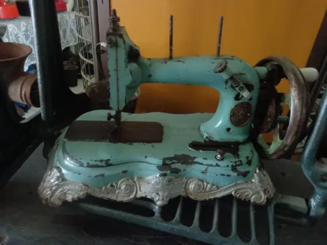 maquina de costura antiga Clemens Muller