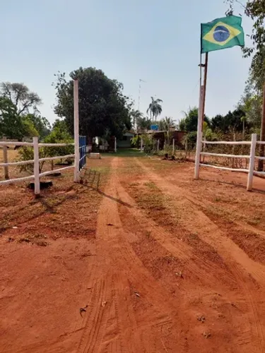 Excelente chácara 2.4 hectares em Jaraguari MS, as margens da MS 244