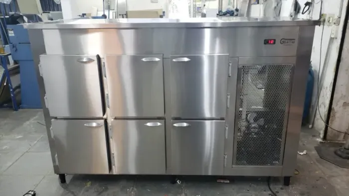 balcão refrigerado em inox