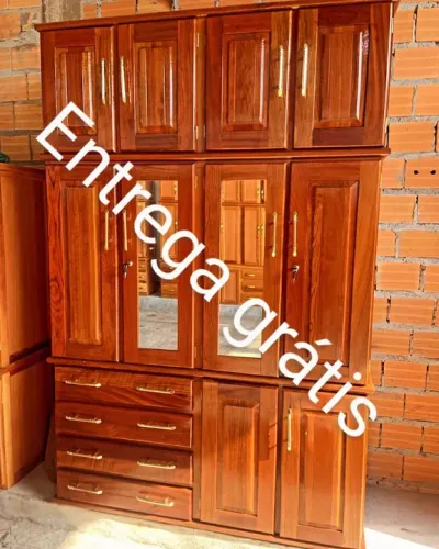 Guarda roupa de casal com espelho - novo