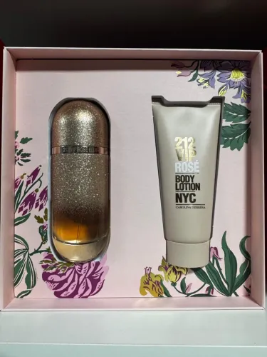 Kit 212 VIP Rosé Carolina Herrera
