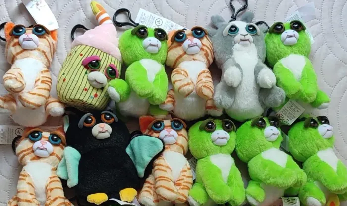 12 Chaveiro Pelúcias Feisty- Diversão Garantida!