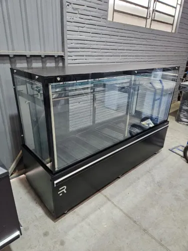 Balcão expositor horizontal açougue 2M Vanguard Top Gancheira Refrimate pronta entrega