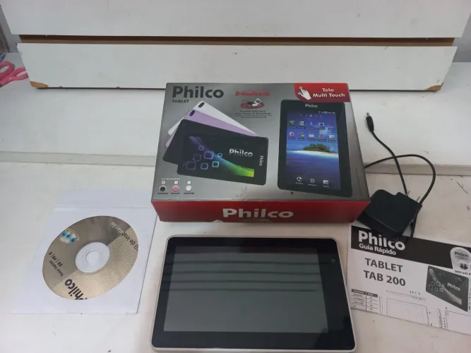 Tablet Philco TAB 200 - com defeito 