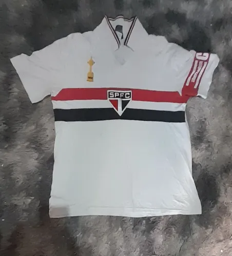 Camisa são Paulo oficial.