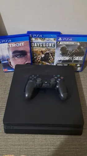 Ps4 slim 1tb c/ 3 jogos
