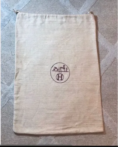 Dust bag hermès tamanho 40 x 28 cm