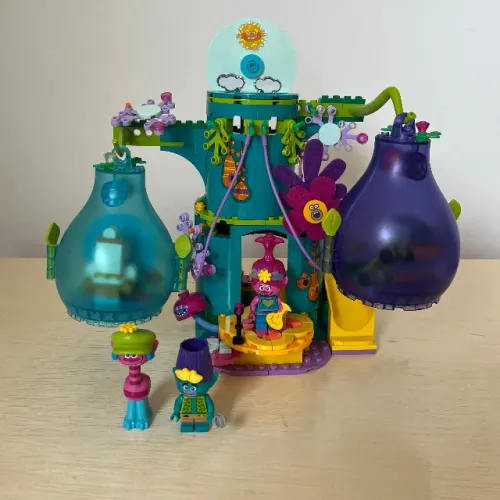 lego trolls casa da arvore das comemorações pop village 