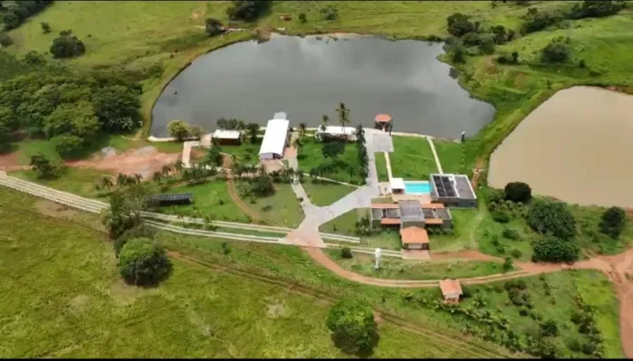 Fazenda luxo 15.23 alqueires em Goiania-GO