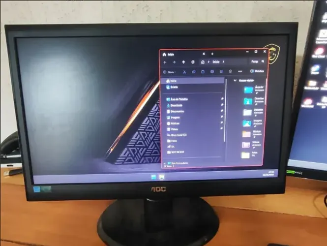 Monitor AOC Widescreen (painel LED LCD) e950Swda 18,5"