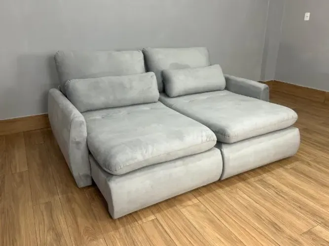 Sofá Retrátil e Cama Amaranto 2.30m Veludo Plush Prata - Sem Caixa