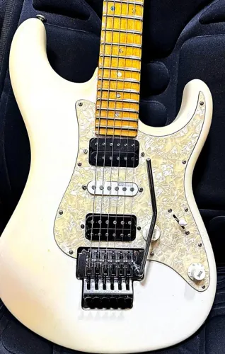 Guitarra Tagima Super Strato E2 - Antiga