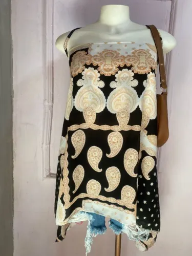 Blusa boho stampado com detalhe em paisley