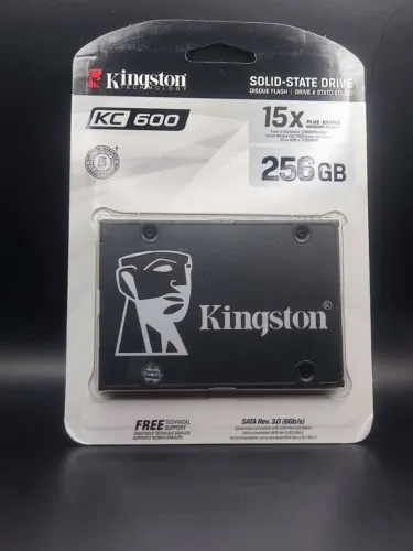 SSD Kingston 256gb KC600
