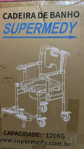 Cadeira de Banho na Caixa