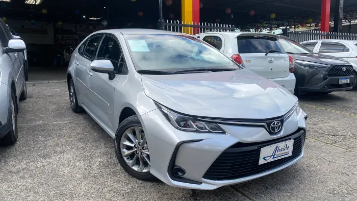 Toyota Corolla GLI 2.0 16V Flex Aut. 2022
